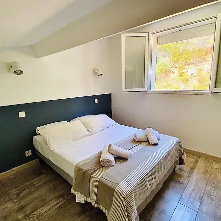 Propriete Malva Appartement Bergamotta Alata Exterior foto